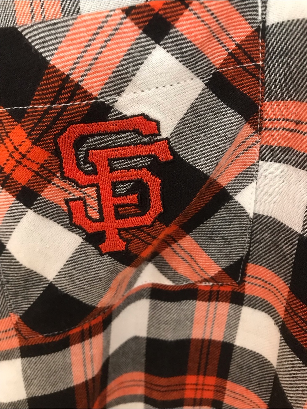 NWOT San Francisco Giants Black/Orange Breakout Flannel Long Sleeve Nightshirt - Picture 5 of 8